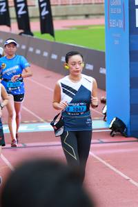 BIB: 1654, 1047
                            <button type="button" onclick="openModal(4636877)" class="btn btn-primary btn-sm float-right btn-popup" data-toggle="modal" data-target=".modal-high-quality">
                        <i class="fas fa-shopping-cart"></i> Add to Cart
                    </button>
                                            <button type="button" onclick="isThisMe(4636877, true)" class="btn btn-success btn-sm float-right btn-popup btn-isme hidden" data-toggle="tooltip" data-placement="bottom" title="นี่คือรูปของคุณใช่ไหม คลิกที่นี่เพื่อเอาเข้าอัลบั้ม">
                        <i class="fas fa-plus"></i> Add to album
                    </button>
                    <button type="button" onclick="isThisMe(4636877, false)" class="btn btn-warning btn-sm float-right btn-popup btn-isnotme hidden">
                        <i class="fas fa-ban"></i> Remove from album
                    </button>